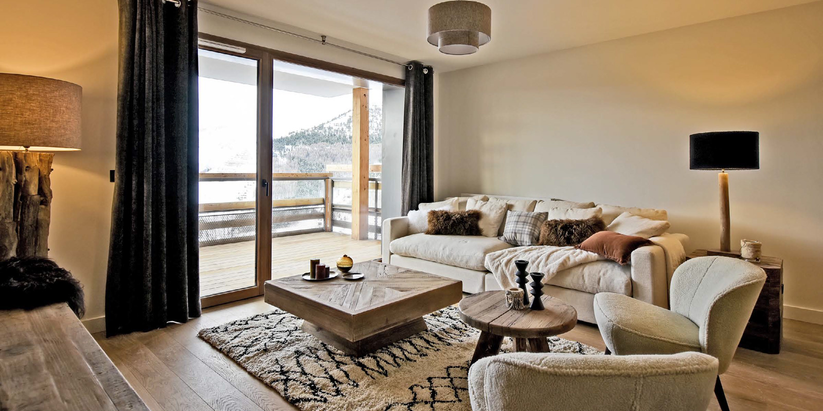 Séjour appartement neuf à Huez